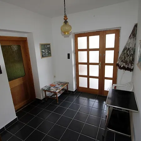 Aparthotel Vöröskő 3*