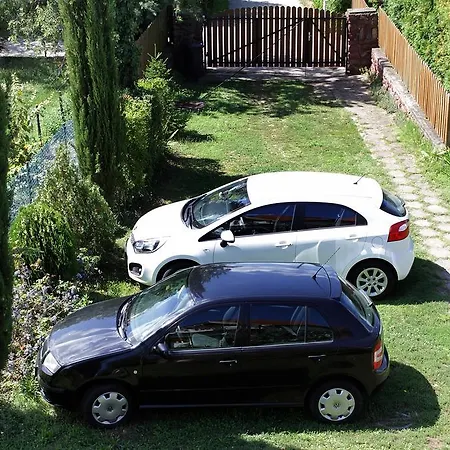 Aparthotel Vöröskő 3*